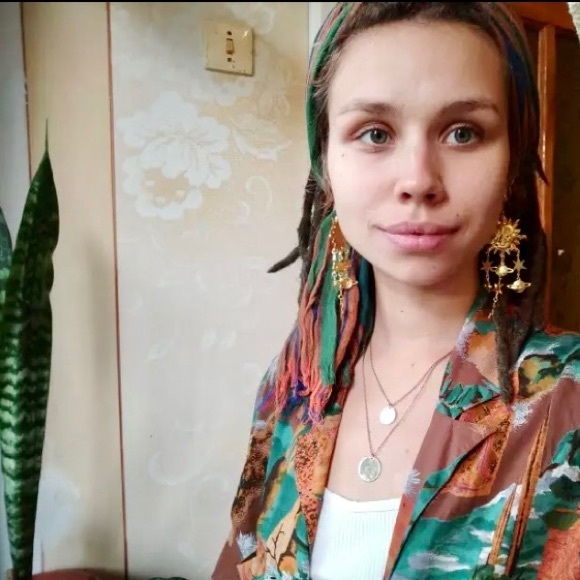 “Summer Solstice” Sun Star Planet Space Earrings - Picture 3 of 13